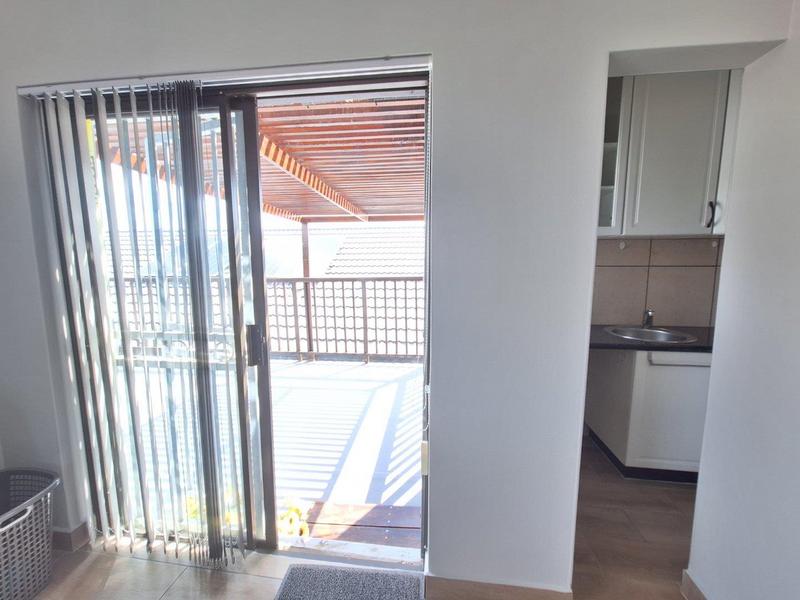 4 Bedroom Property for Sale in Fraaiuitsig Western Cape